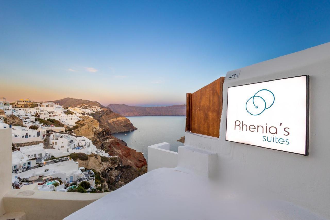 Rhenia'S Suites Oía Exterior photo